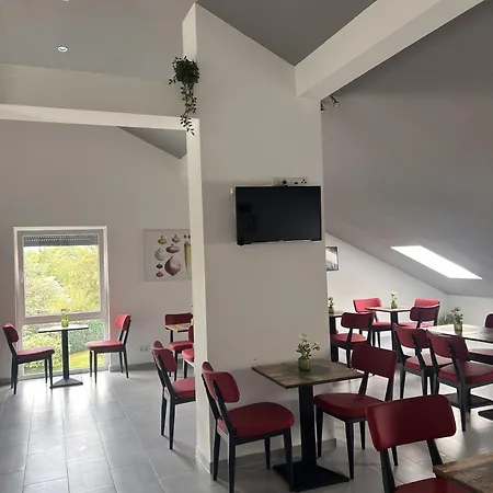 فندق Zur Radau 2*